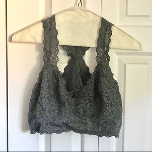 🌼 Grey bralette 1/3!
